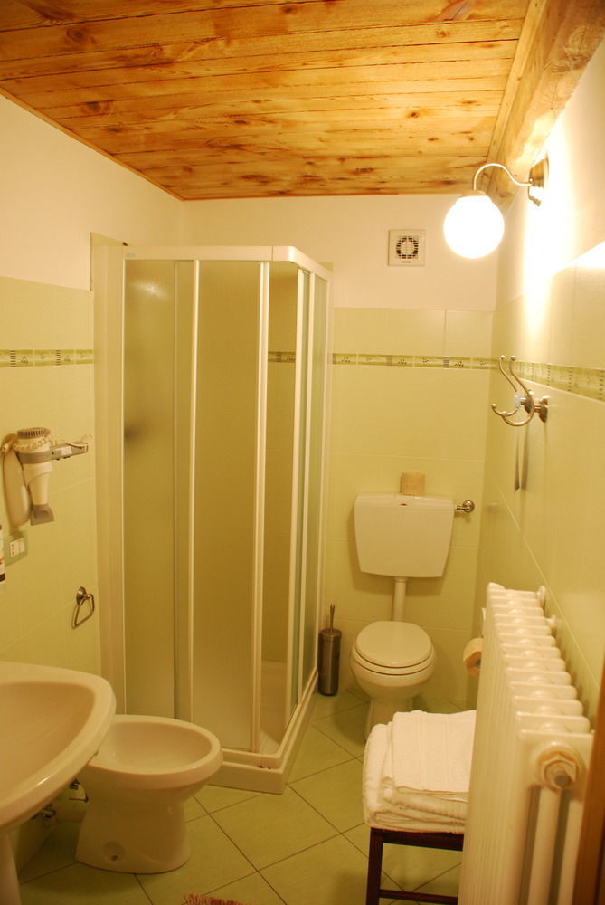 Casa Walser Hotel Riva Valdobbia Exterior foto